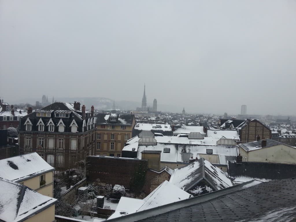 Rouen sous la neige