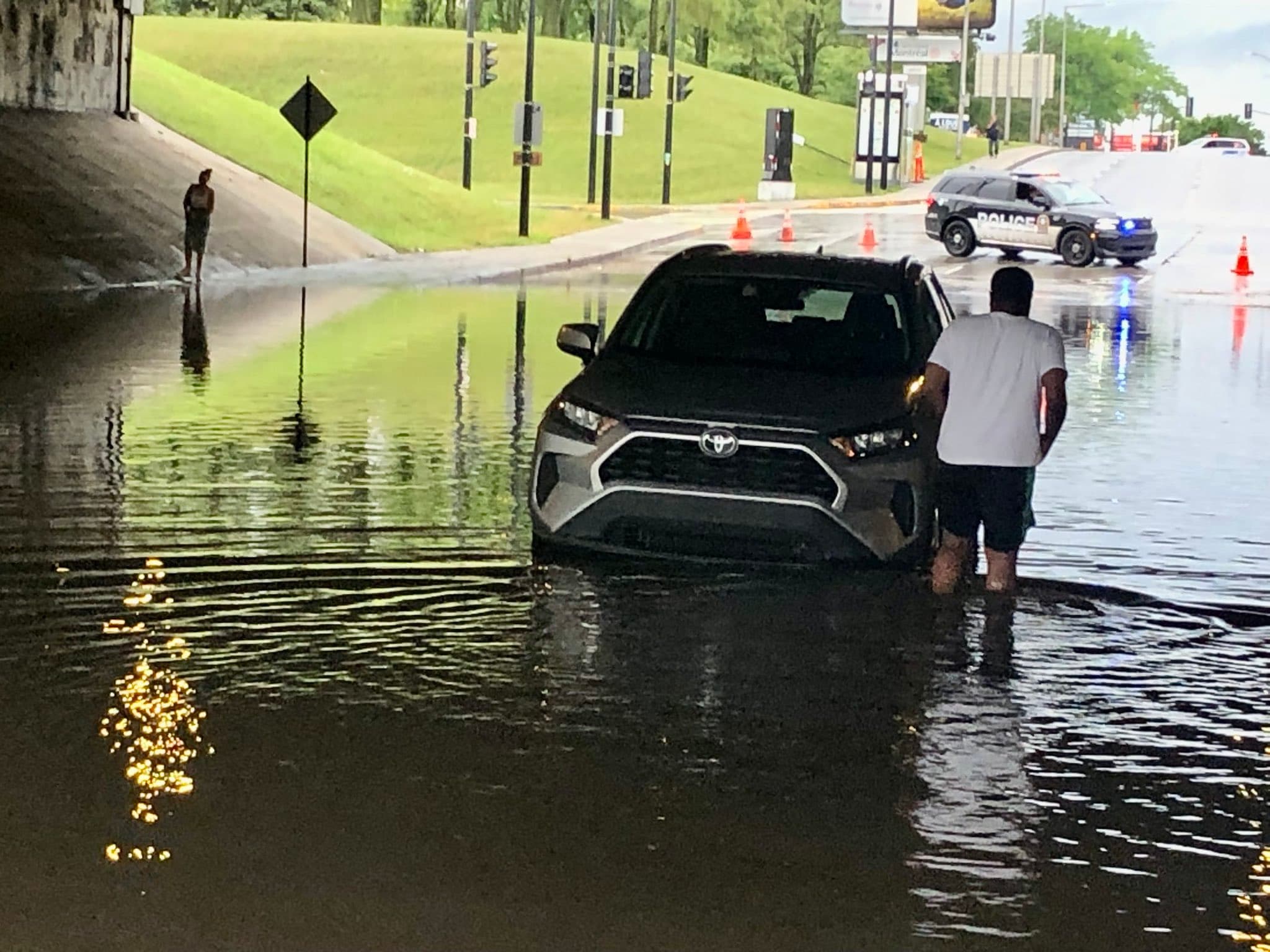 De violents orages et des inondations touchent Montréal ce 13 juillet 2025