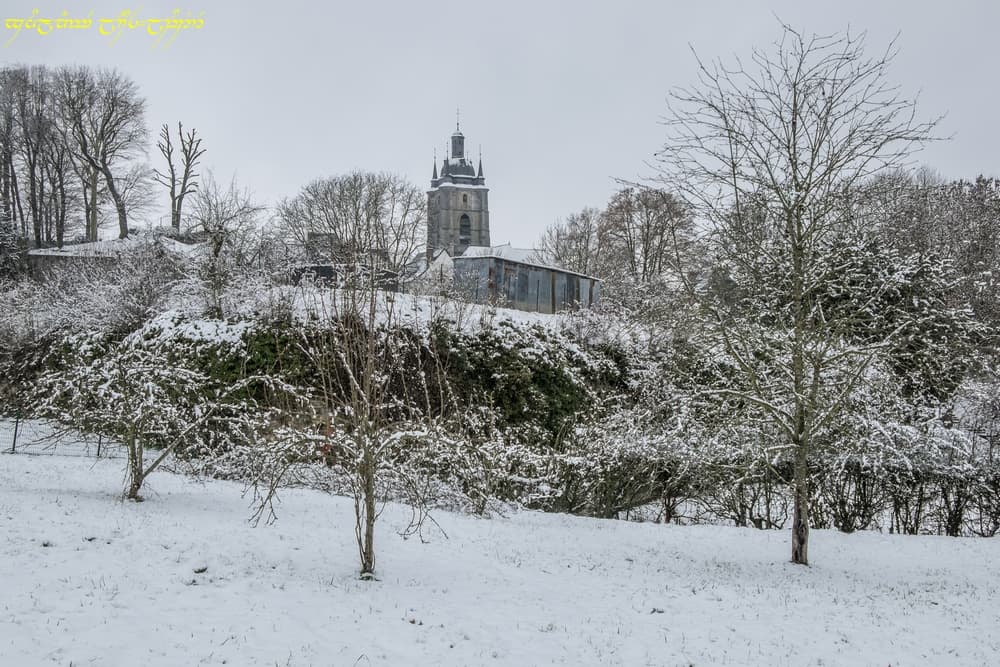 Neige et collégiale
