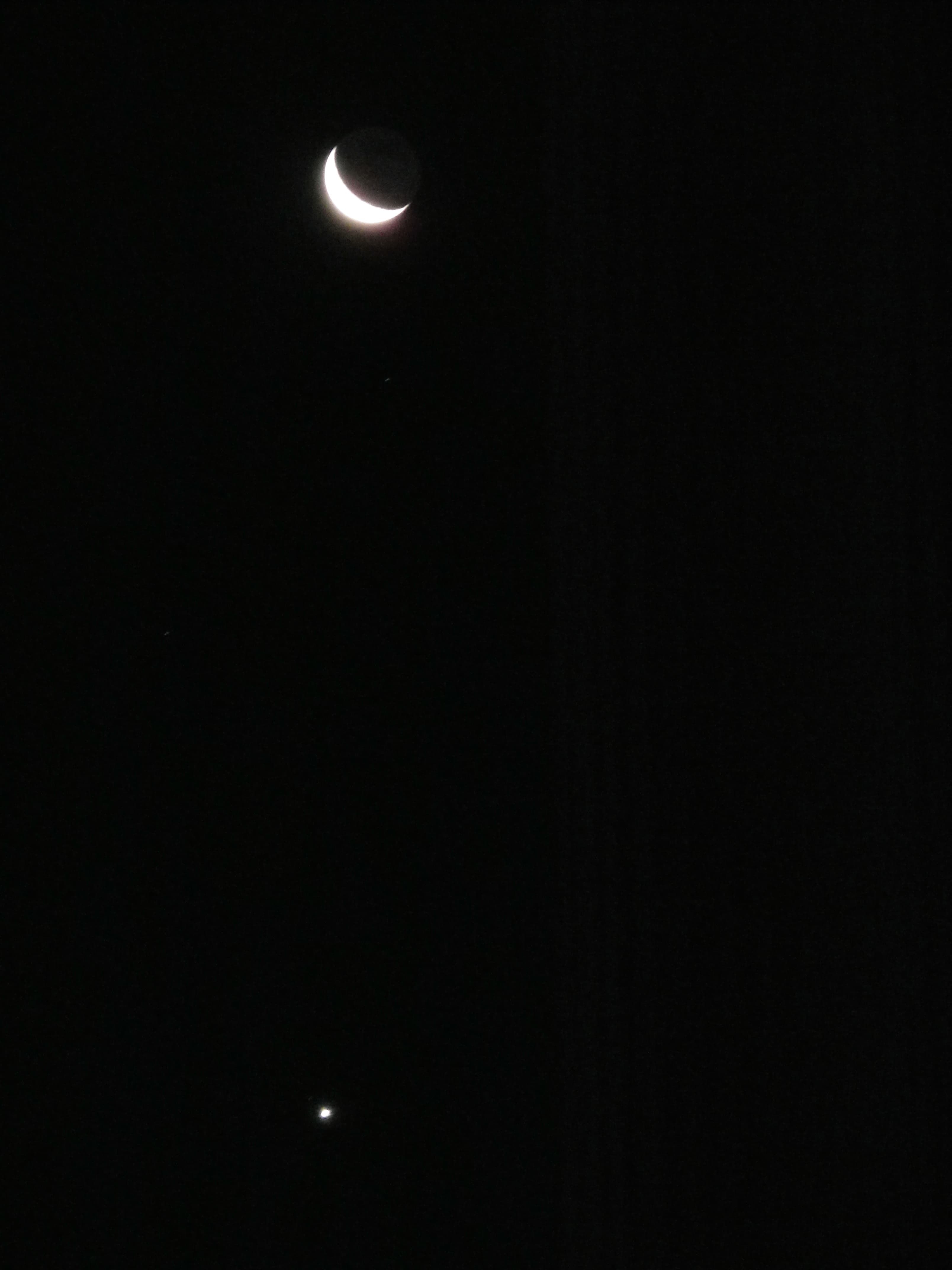 Croissant de Lune et Vénus, à 5 h 15 ce matin