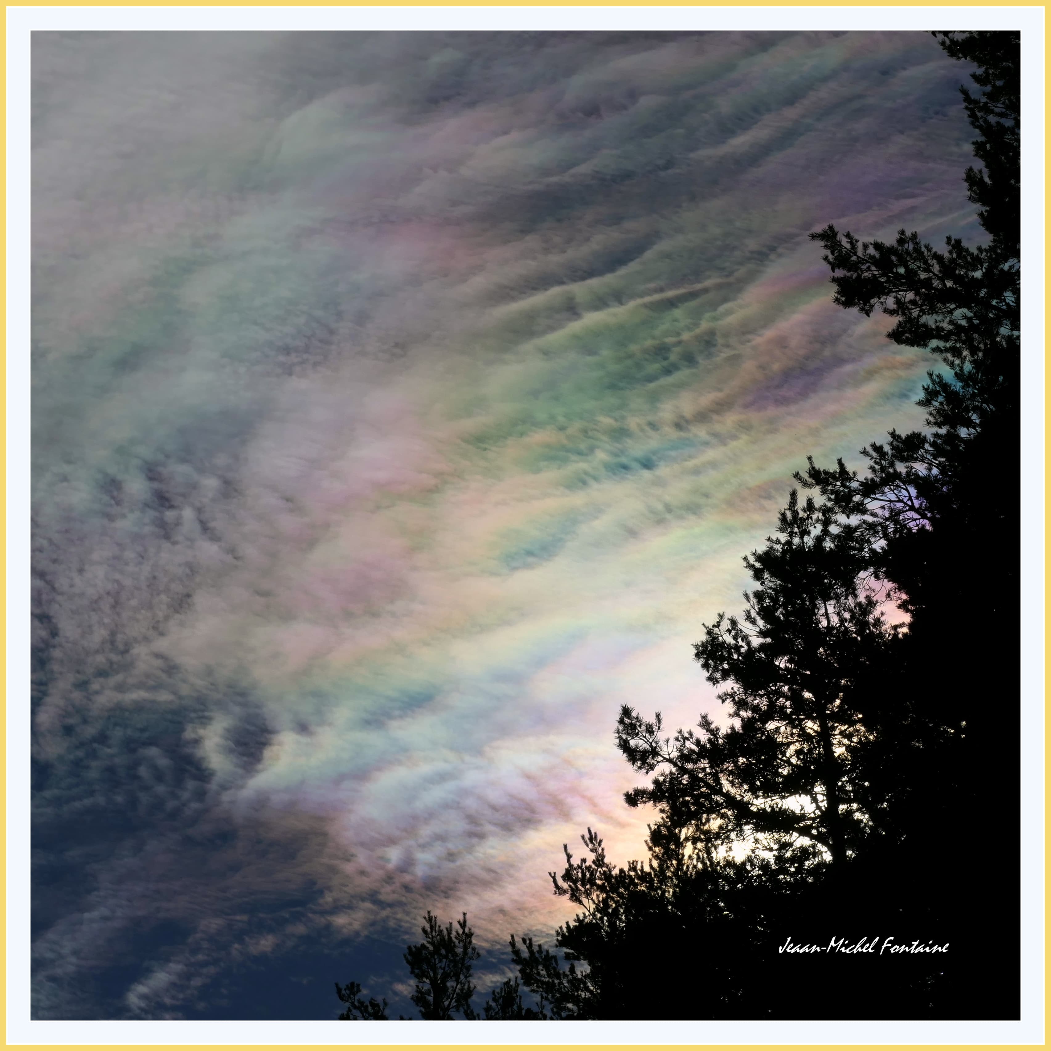 irisation dans un banc de cirrocumulus