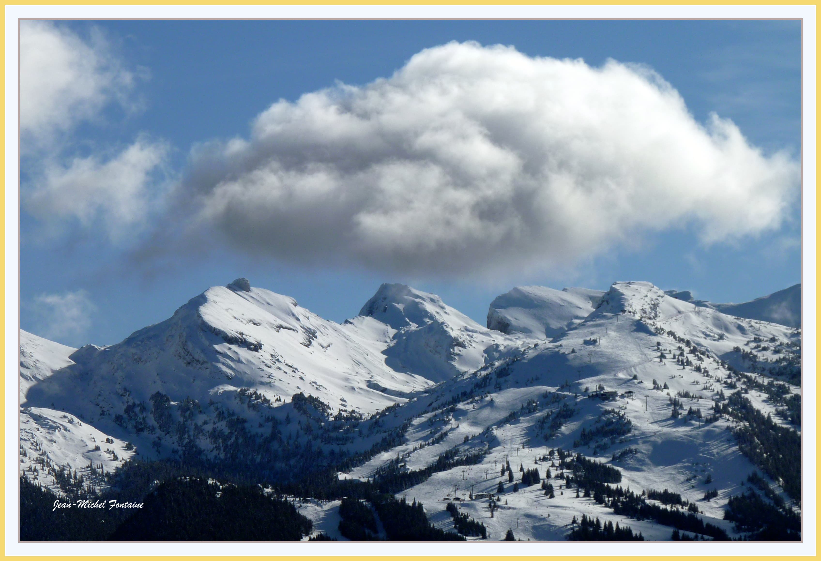 Panorama sur les crêtes du Vercors