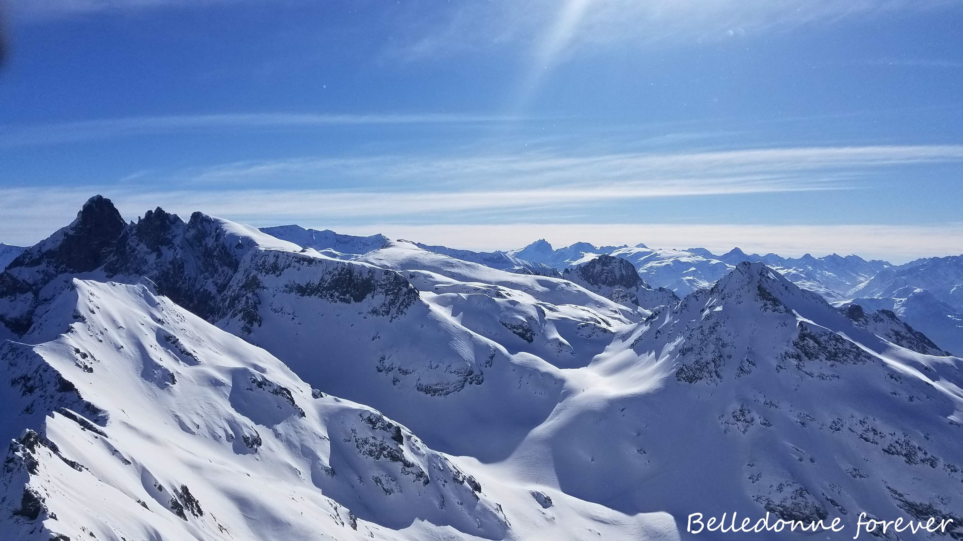 Vue sur la croix de Belledonne A.P.