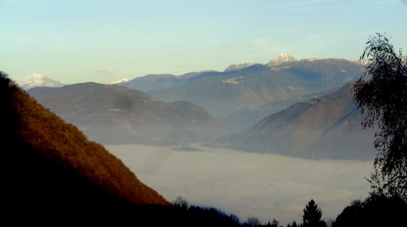 brouillard bloqué en vallée