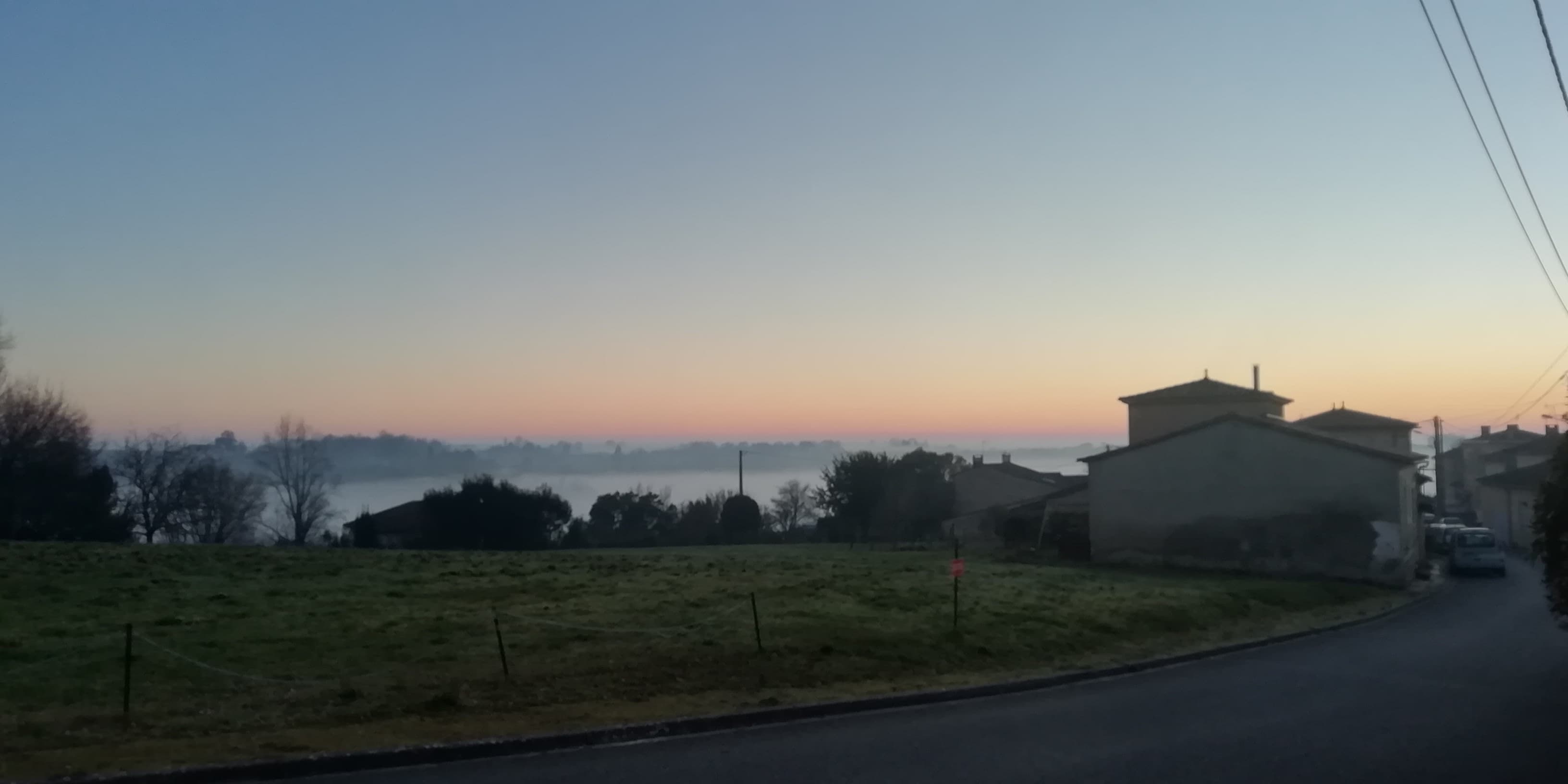 les bords de Garonne plongés sous la brume à 17h45