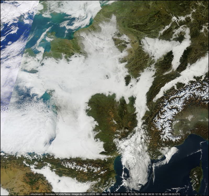 Image d'illustration pour Nouveaux phénomènes de "neige industrielle"