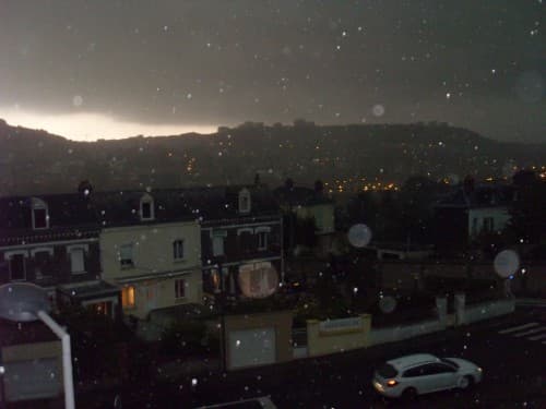 CIEL D'ORAGE A 19 H