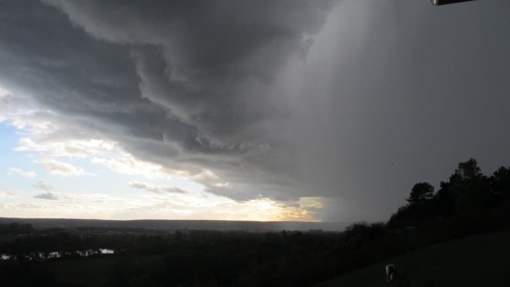 Ciel très menaçant