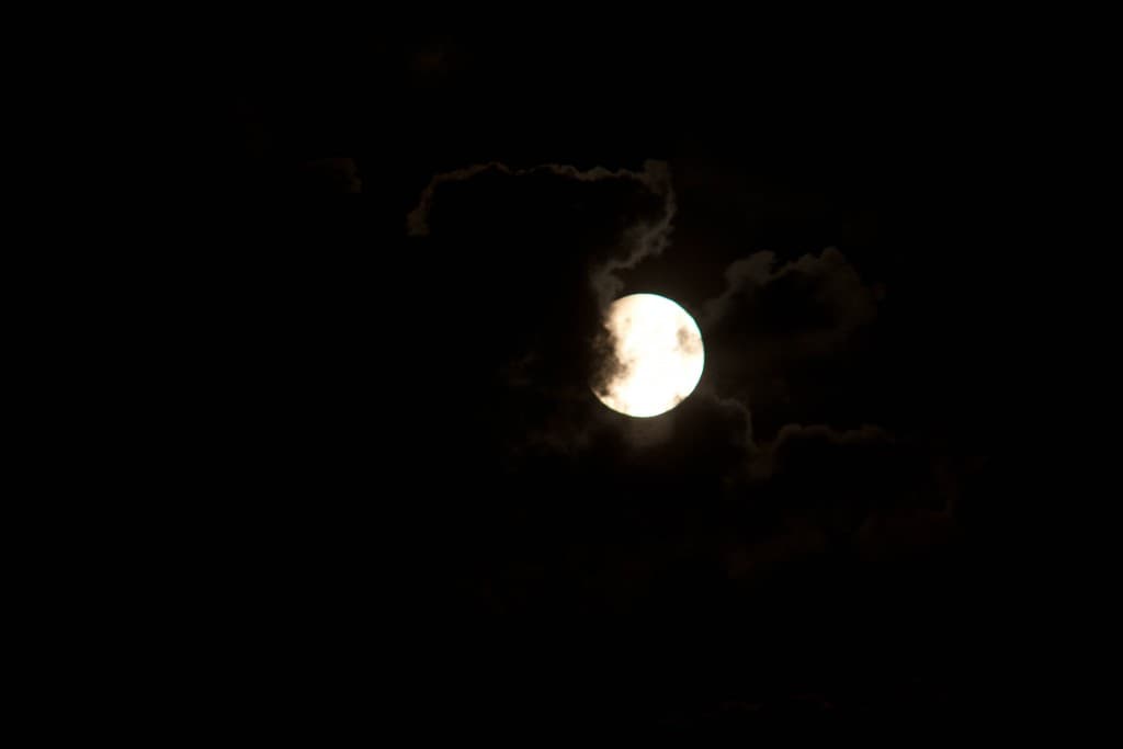 Ciel pendant l'éclipse de Lune