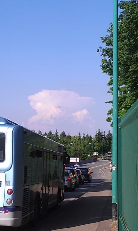 cumulonimbus lointain