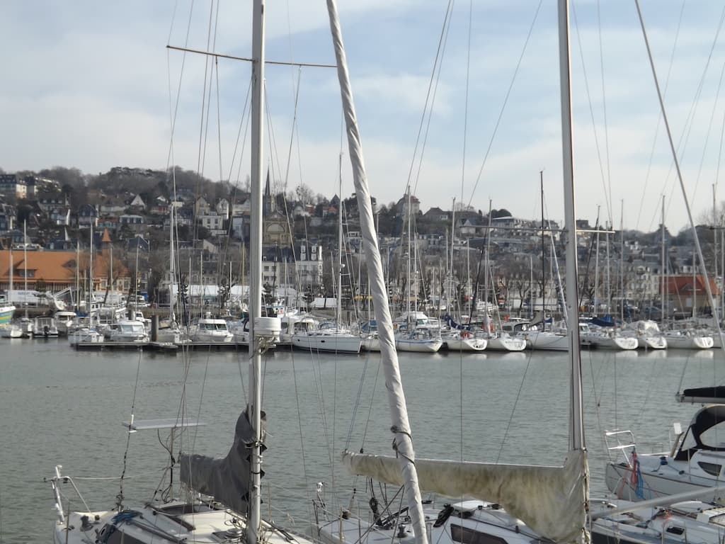Soleil d'été mais il fait froid
