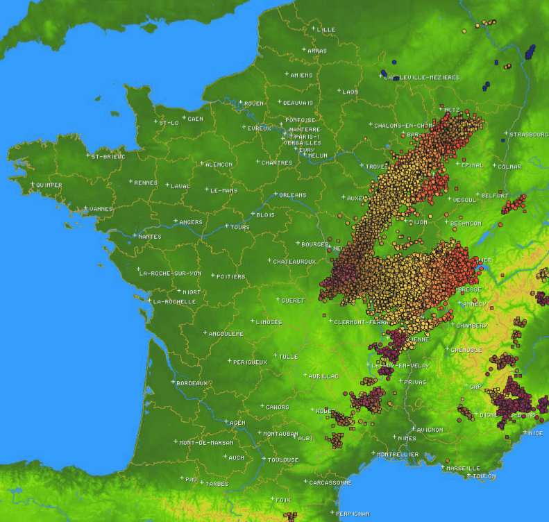 Image d'illustration pour Orages et fortes chaleurs de mardi 21 août
